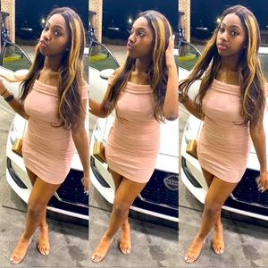 Light blush pink, sparkly with plenty of stretch formal dress🎀